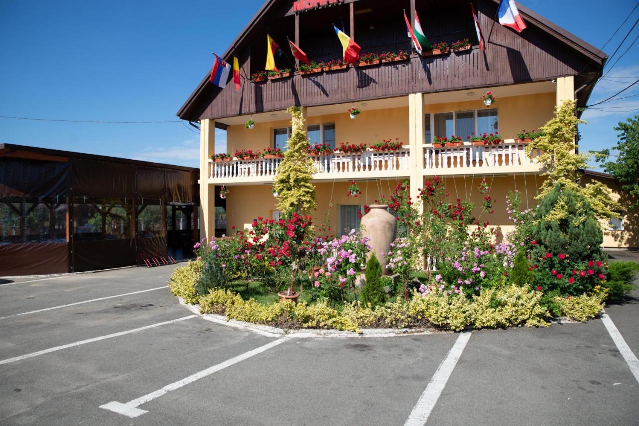 Motel Moara Veche Săcălăşeni Exterior foto